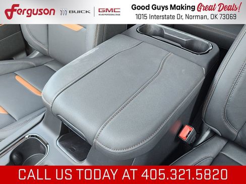 New 2026 GMC Sierra 1500 AT4 w/ AT4 Premium Package AWD/4WD image 31