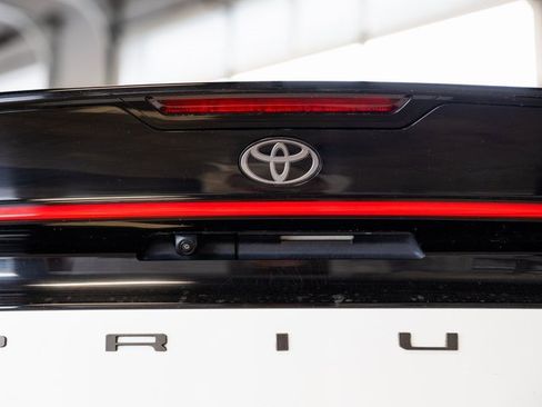 Certified 2023 Toyota Prius LE image 7