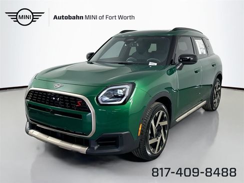 Used 2025 MINI Cooper Countryman S image 1