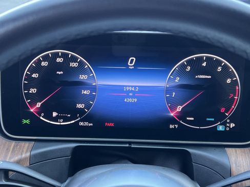 Used 2024 Mercedes-Benz C 300 4MATIC Sedan image 22