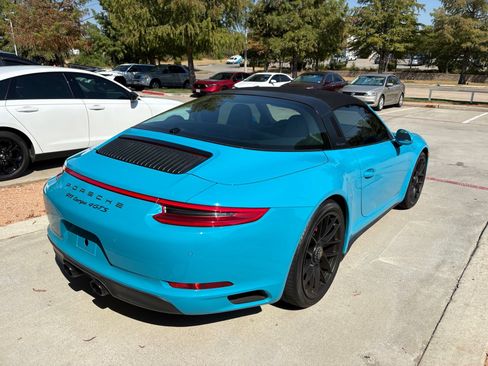 Used 2019 Porsche 911 Targa 4 GTS AWD/4WD image 4
