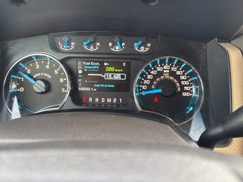 Used 2013 Ford F150 XLT w/ Luxury Equipment Group image 22