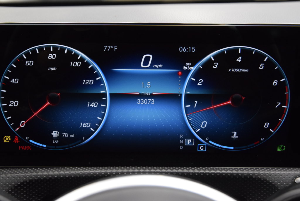 Used 2023 Mercedes-Benz CLA 250 image 26