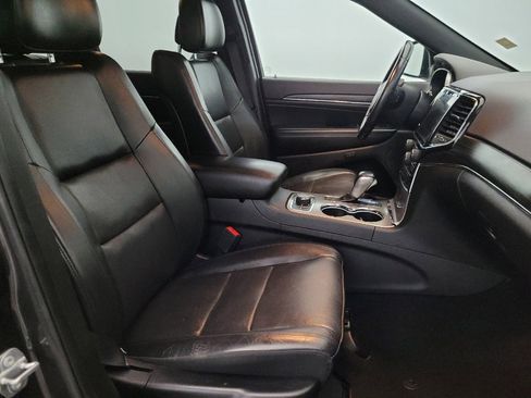 Used 2021 Jeep Grand Cherokee Limited w/ Luxury Group II AWD/4WD image 21