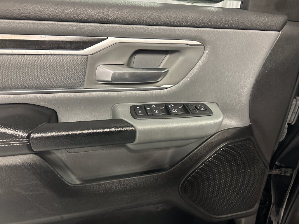 Used 2023 RAM 1500 Big Horn AWD/4WD image 13