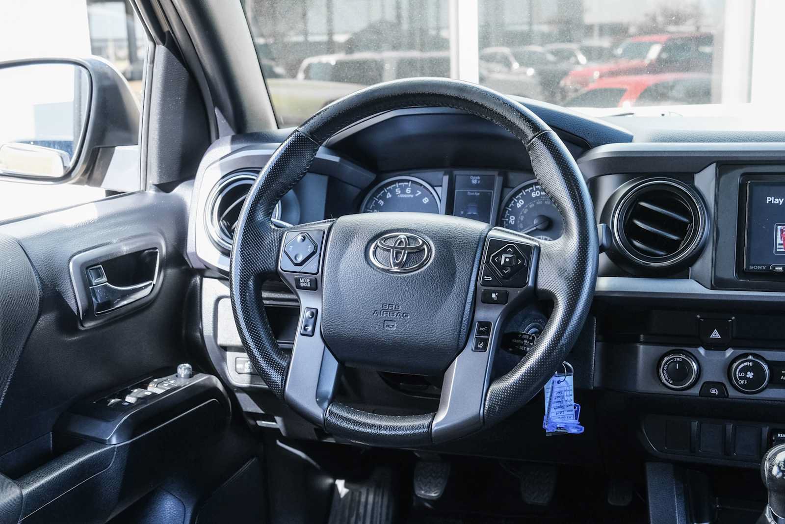 Used 2019 Toyota Tacoma TRD Off-Road AWD/4WD image 24
