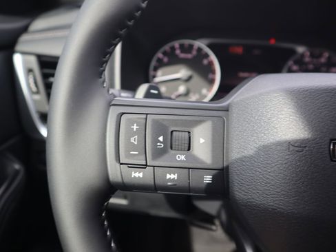 New 2026 Nissan Rogue SV FWD image 20
