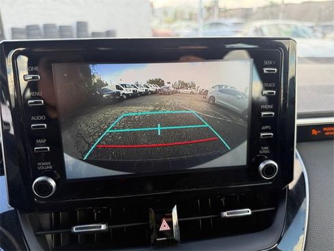 Used 2019 Toyota Corolla SE image 17