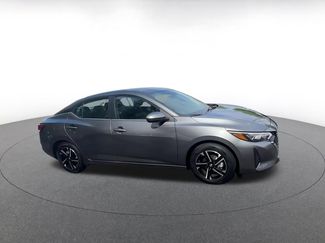 Used 2025 Nissan Sentra SV video 2