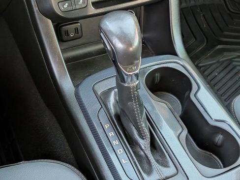 Used 2022 Chevrolet Colorado Z71 image 20