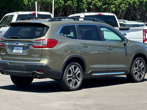 Used 2023 Subaru Ascent Limited AWD/4WD image 4