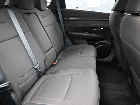 Used 2022 Hyundai Tucson SE image 26