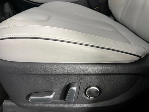 Used 2023 Hyundai Palisade SEL image 24