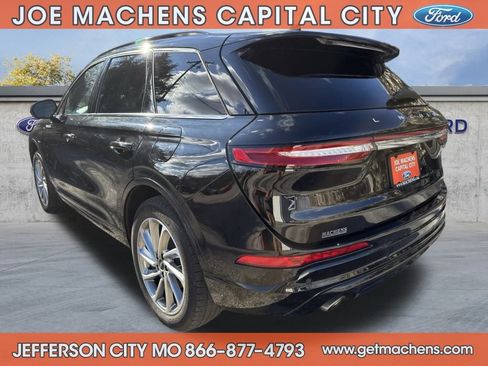 Used 2025 Lincoln Corsair Grand Touring w/ Equipment Group 302A image 6