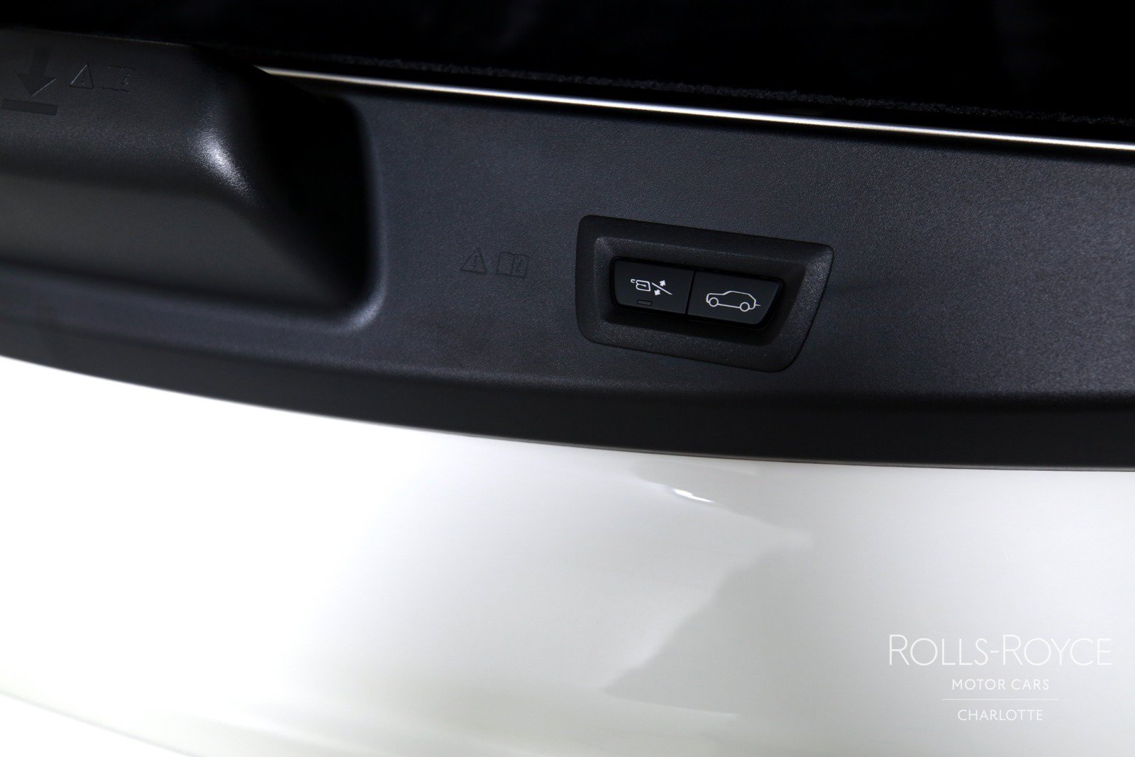 Certified 2025 Rolls-Royce Cullinan Black Badge AWD/4WD image 26