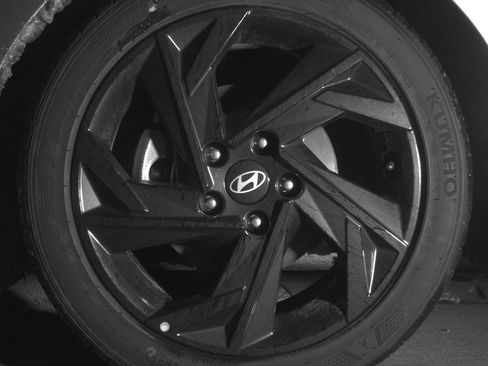 Used 2026 Hyundai Elantra Sport FWD image 15