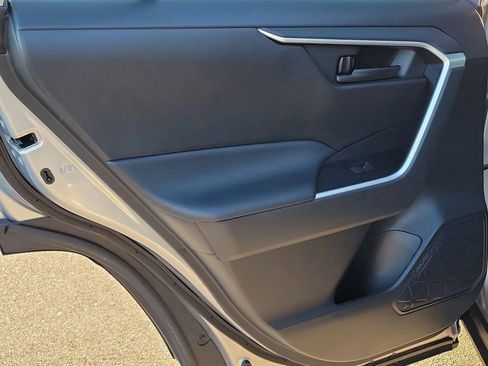 Used 2023 Toyota RAV4 LE image 13