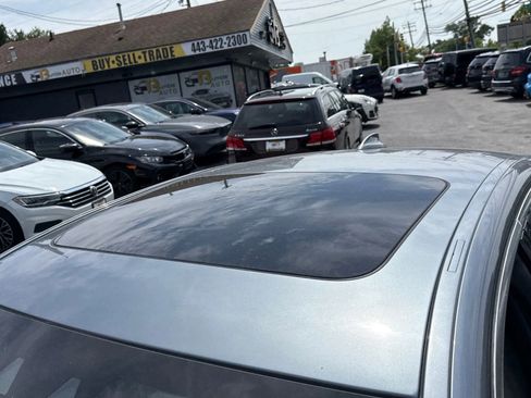 Used 2019 BMW 530i w/ Premium Package RWD image 11