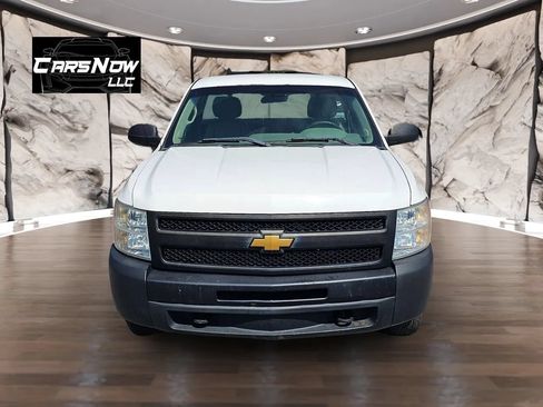 Used 2012 Chevrolet Silverado 1500 W/T RWD image 2