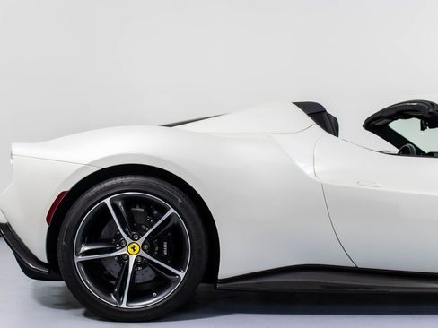 Certified 2025 Ferrari 296 GTS image 18