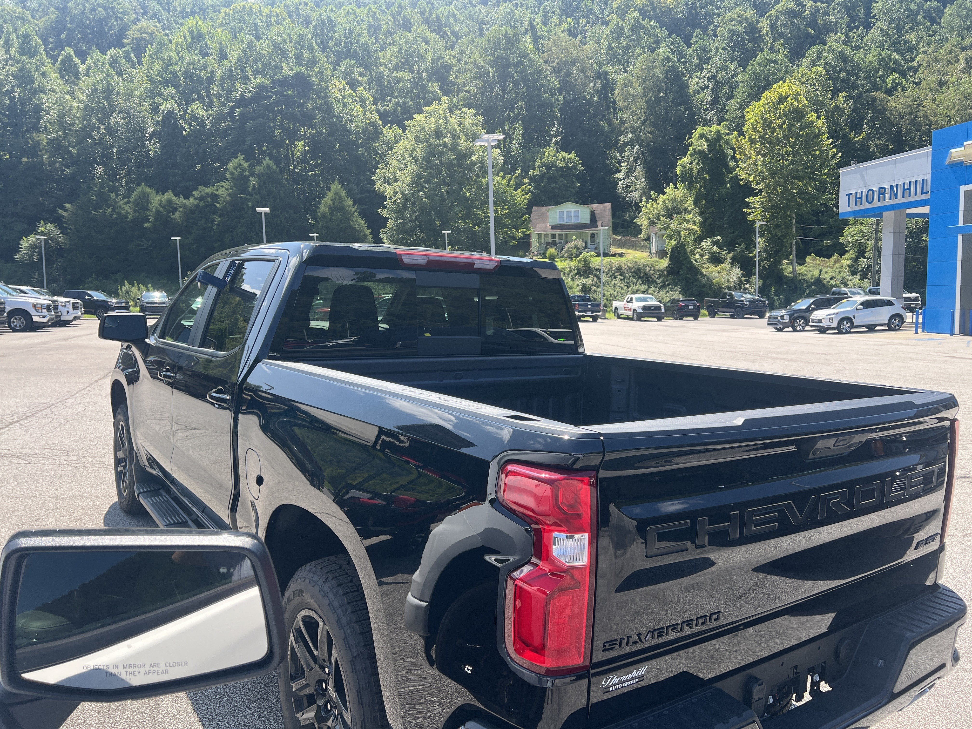 New 2026 Chevrolet Silverado 1500 RST w/ Z71 Off-Road Package AWD/4WD image 5
