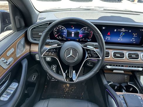 Used 2025 Mercedes-Benz GLE 450 4MATIC image 14