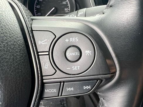 Used 2023 Toyota Camry SE FWD image 16