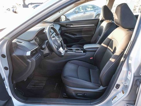 Used 2021 Nissan Altima 2.5 SV FWD image 20