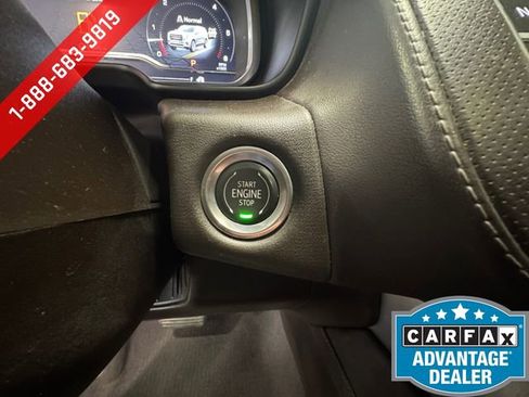 Certified 2023 GMC Yukon XL SLT w/ SLT Luxury Package AWD/4WD image 21
