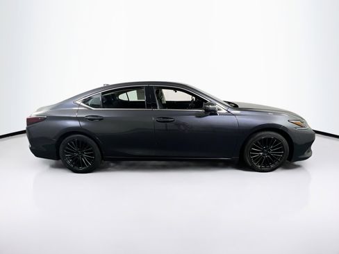 Used 2022 Lexus ES 350 w/ Premium Package image 4