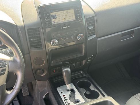 Used 2015 Nissan Titan SV w/ SV Value Truck Package image 37