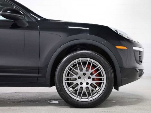 Used 2016 Porsche Cayenne S AWD/4WD image 11
