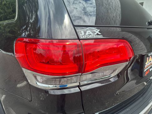 Used 2019 Jeep Grand Cherokee Limited image 8