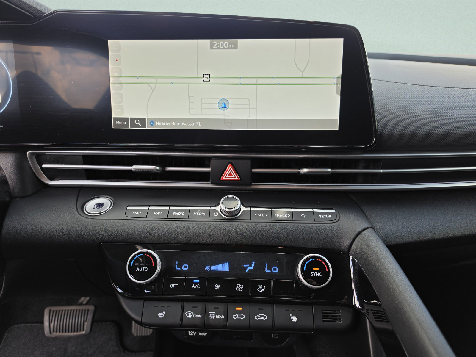 Used 2024 Hyundai Elantra SEL w/ Convenience Package FWD image 26