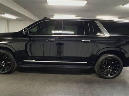 Certified 2021 Cadillac Escalade ESV Premium Luxury image 5