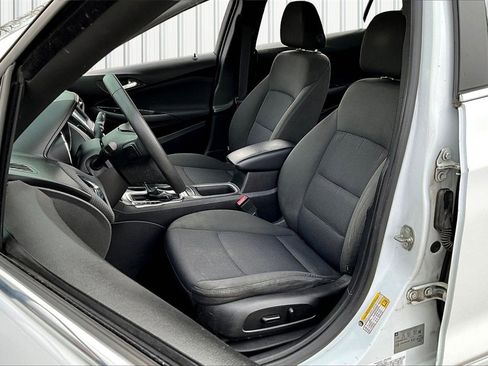 Used 2016 Chevrolet Cruze LT image 19