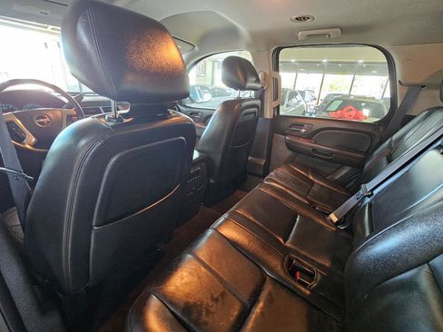 Used 2012 GMC Yukon SLT w/ SLT-2 Equipment Package image 24