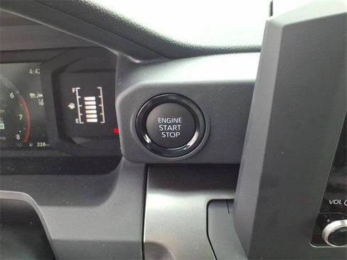 Certified 2025 Toyota Tacoma SR5 image 10