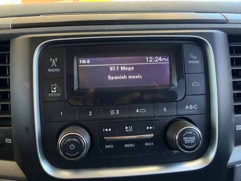 Used 2019 RAM 1500 Tradesman w/ Chrome Appearance Group RWD image 18
