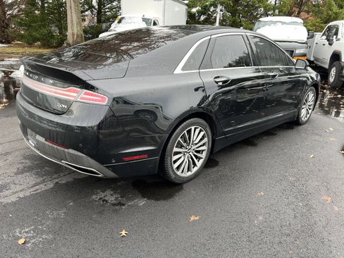 Used 2018 Lincoln MKZ Select w/ Technology Package image 10