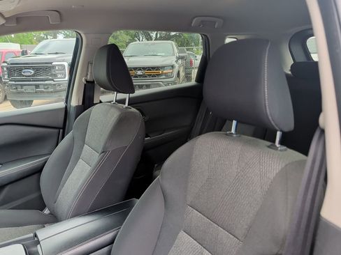 Used 2024 Nissan Rogue SV FWD image 7