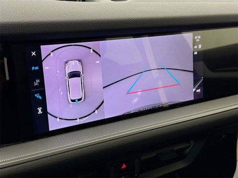 New 2026 Porsche Cayenne S image 22