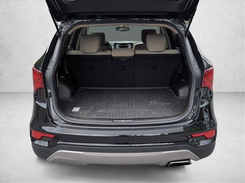 Used 2017 Hyundai Santa Fe Sport FWD image 7