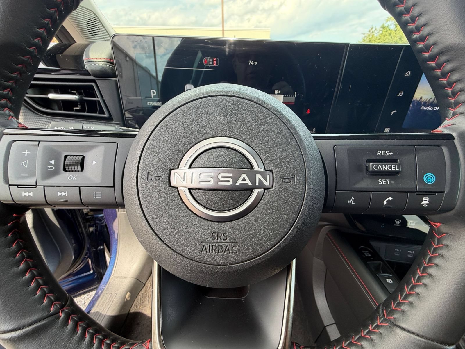 Used 2026 Nissan Kicks SR AWD/4WD image 26