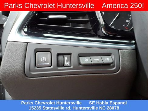 Certified 2024 Cadillac XT6 Premium Luxury w/ Technology Package FWD image 15
