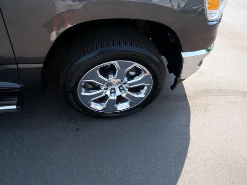 Used 2021 RAM 1500 Big Horn AWD/4WD image 34