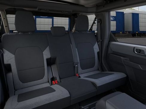 New 2026 Ford Bronco 4-Door AWD/4WD image 11