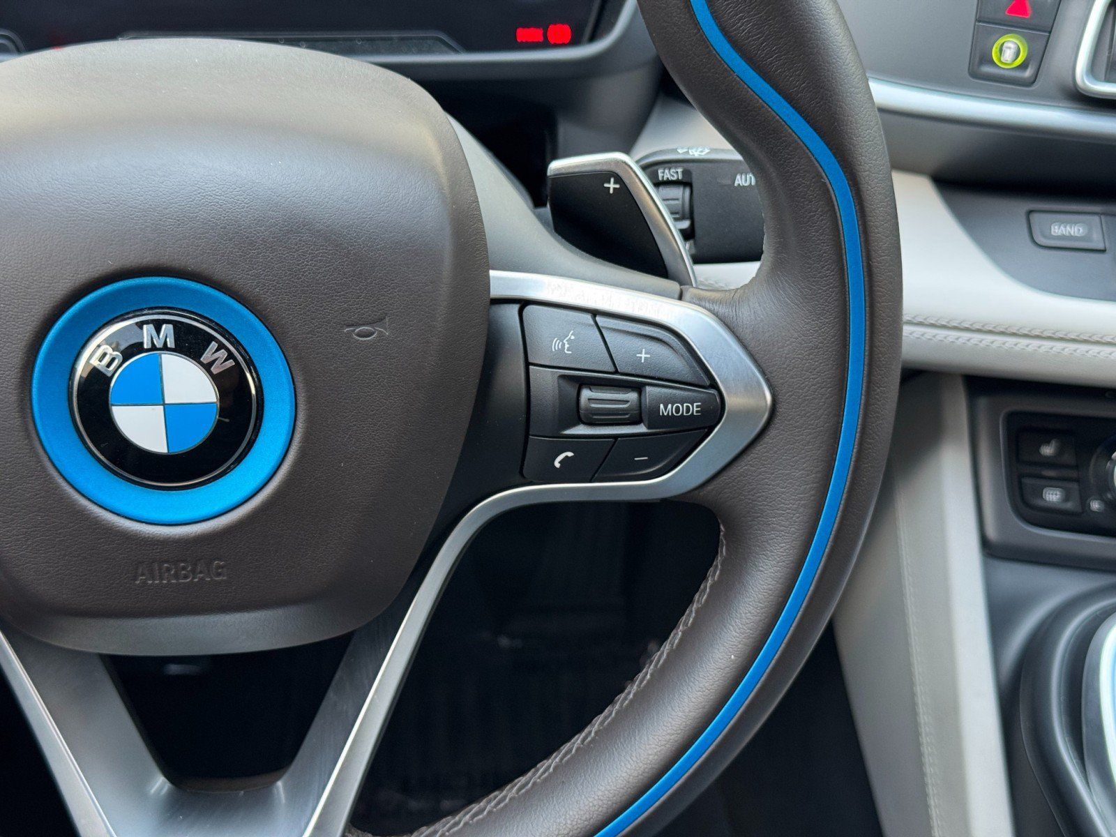 Used 2015 BMW i8 AWD/4WD image 20