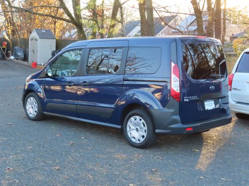 Used 2018 Ford Transit Connect XL image 3