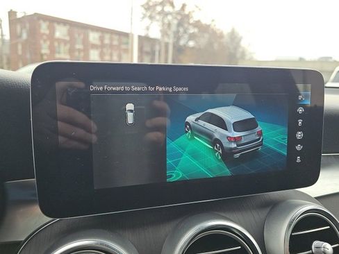 Certified 2022 Mercedes-Benz GLC 300 4MATIC image 28